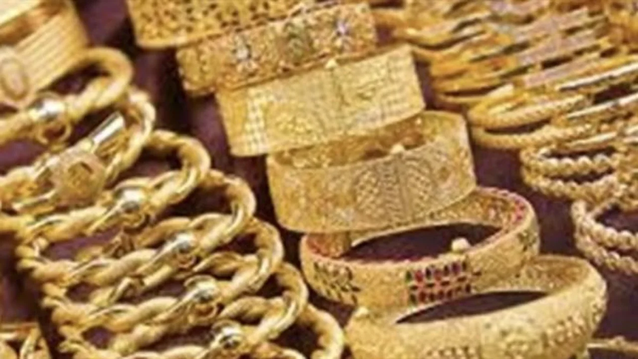 تراجع كبير في سعر الذهب اليوم الأحد لعيار 21